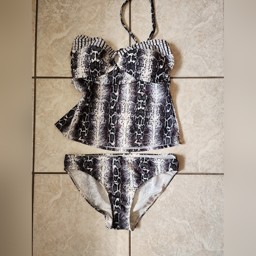 Venus swimsuit